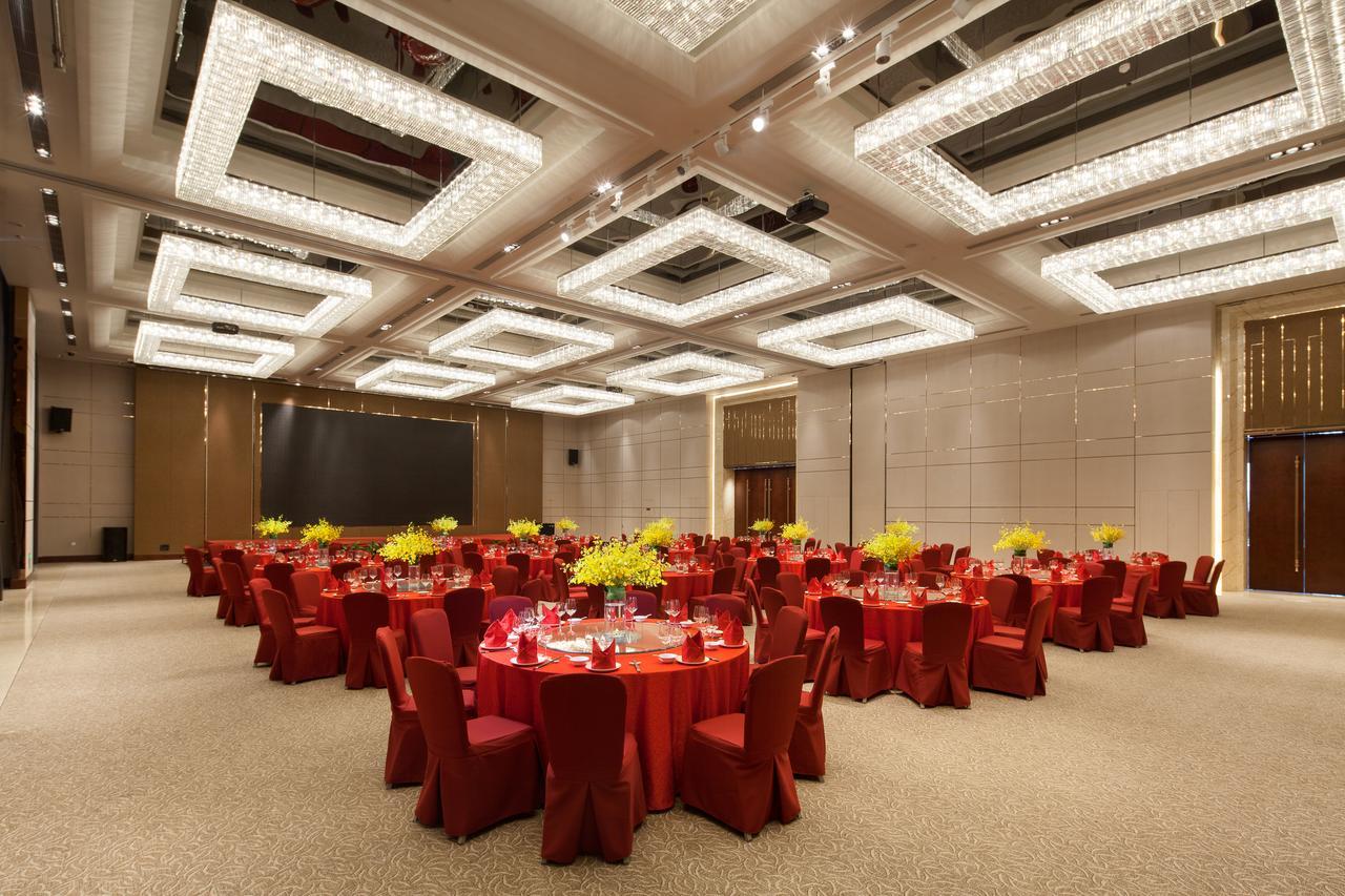 Ramada Jinan Hotel Bagian luar foto